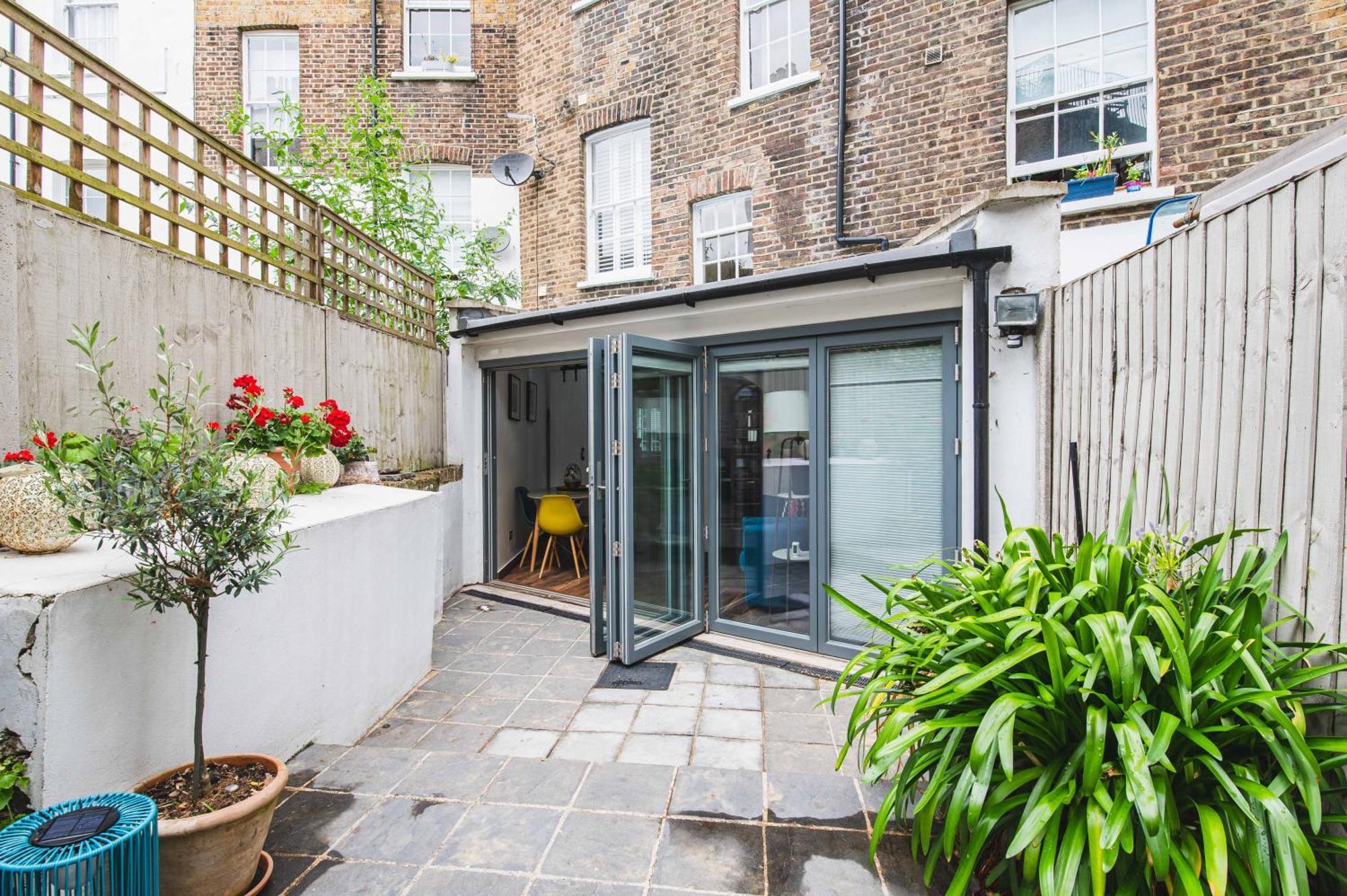 Pass The Keys - Modern & Stylish Garden Home In Islington Londra Dış mekan fotoğraf